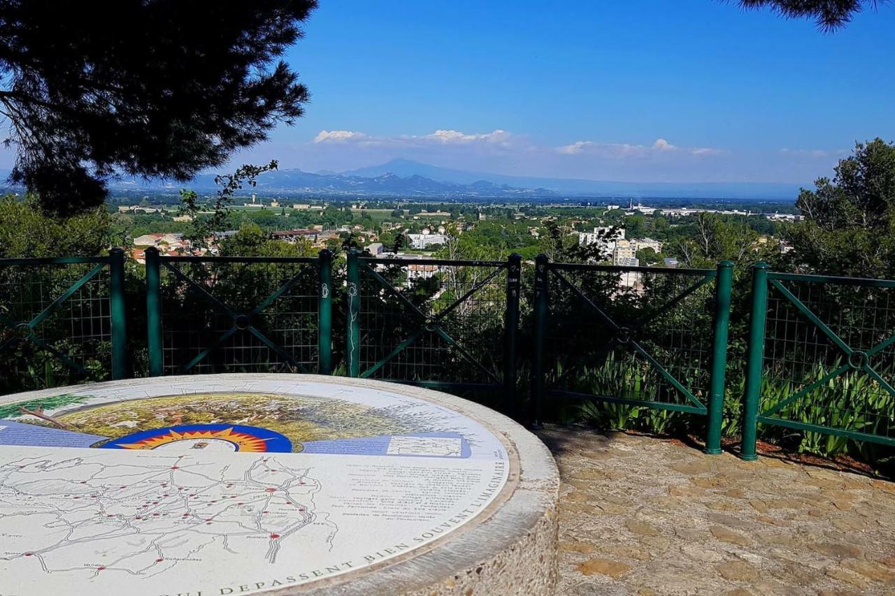 Gite Urbain Les Jardins De La Meyne Villa Orange  Bagian luar foto